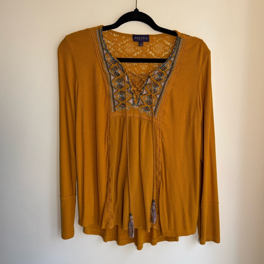 Artesia Women’s Mustard Embroidered Blouse S